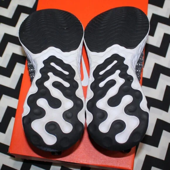 Nike React Phantom Run Flyknit 2 --- Men's Size 7 (Women's 8.5) - Picture 10 of 15